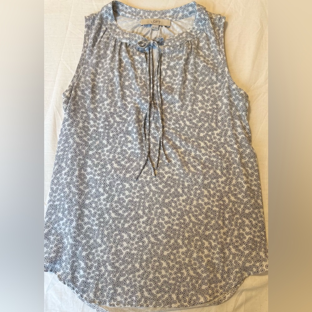 Ann Taylor Loft XS Daisy Top Coquette Core